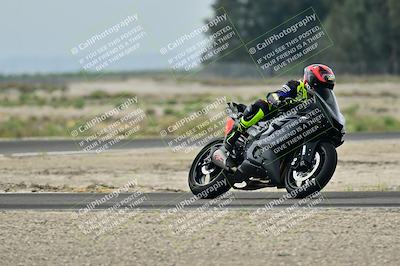 media/Apr-18-2025-TrackDaz (Fri) [[45f5874c44]]/C Group/Session 1 (Turn 7)/